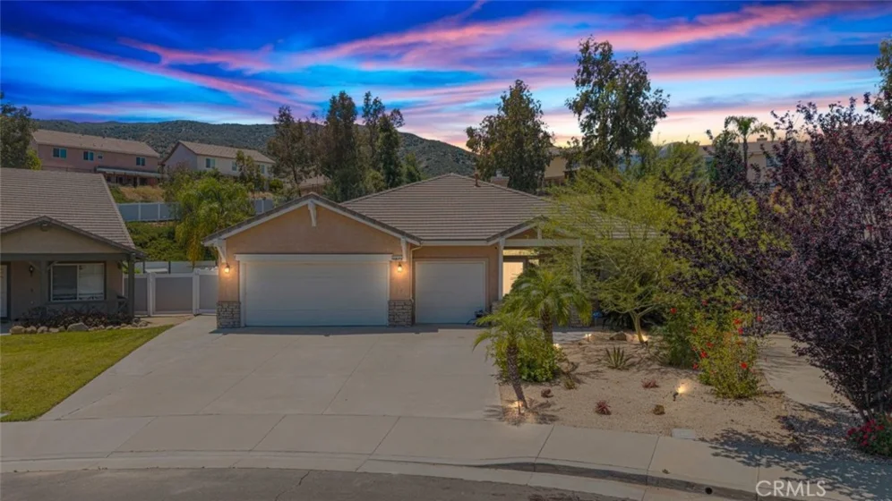 27707 Blue Mesa photo 1