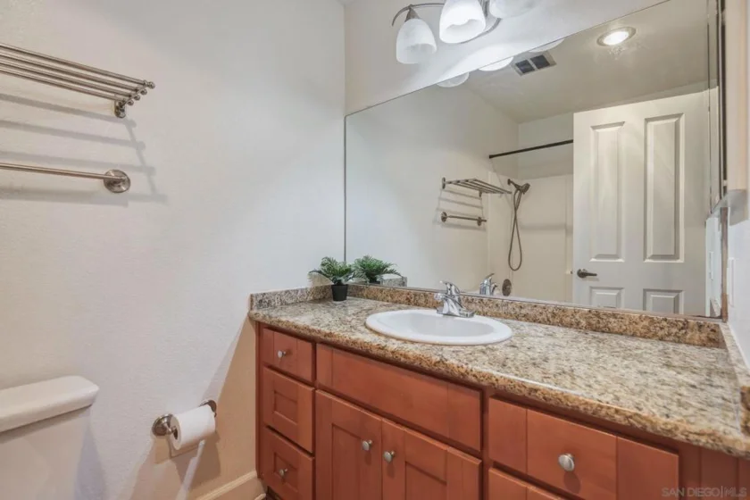 8581 Villa La Jolla #J photo 7