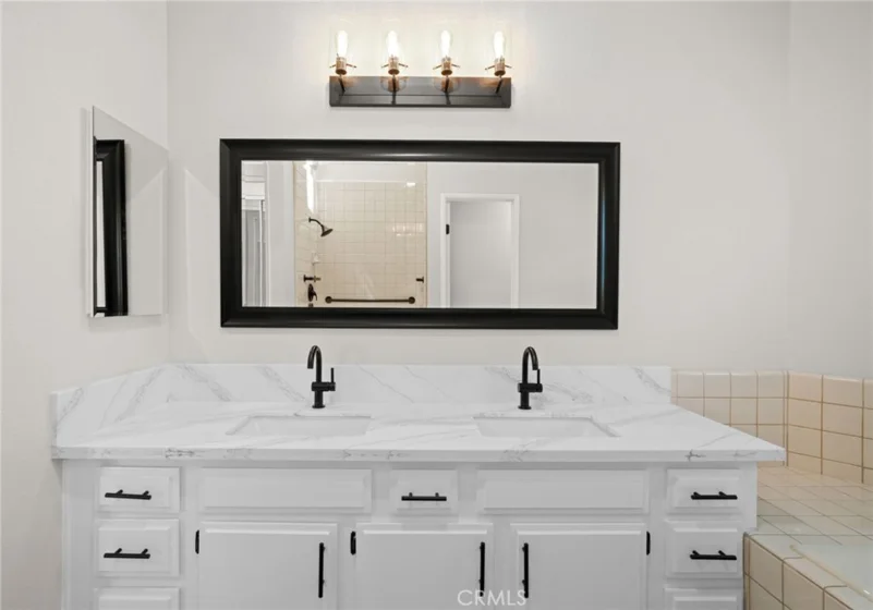 38510 Glen Abbey Lane photo 29