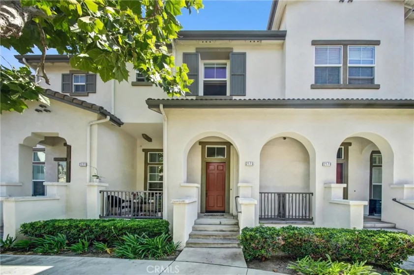2175 Cittadin Drive photo 2