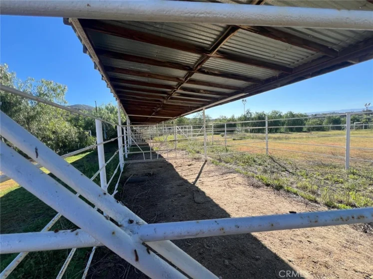 37220 Quarter Valley Road photo 21