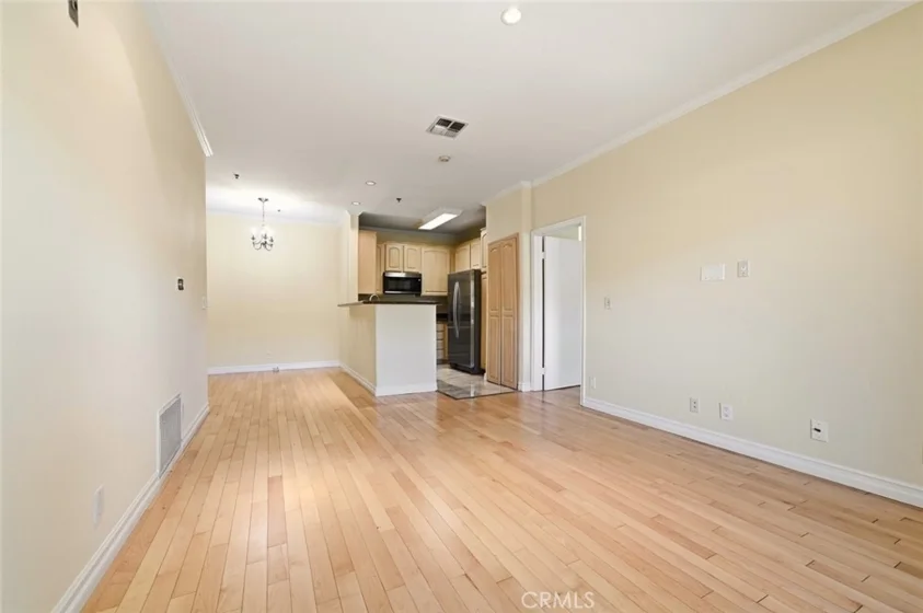 300 N N El Molino Avenue #107 photo 7