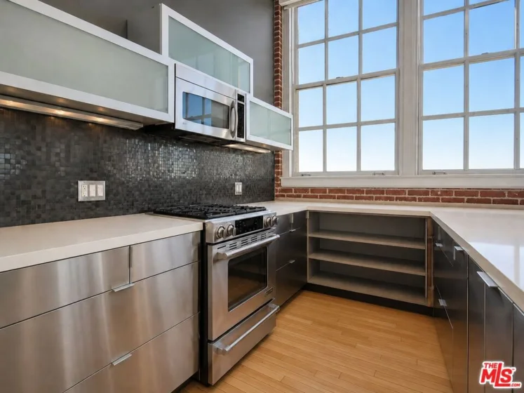 1850 Industrial Street #411 photo 15