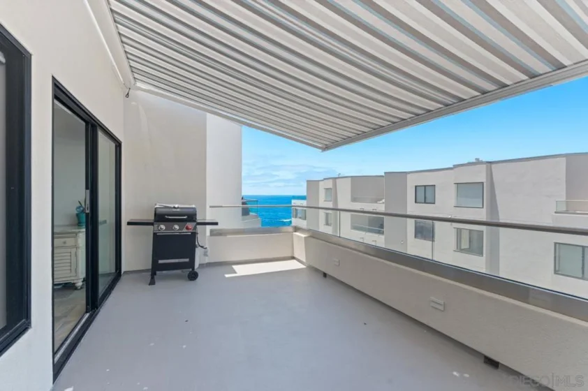 100 Coast #405 photo 24