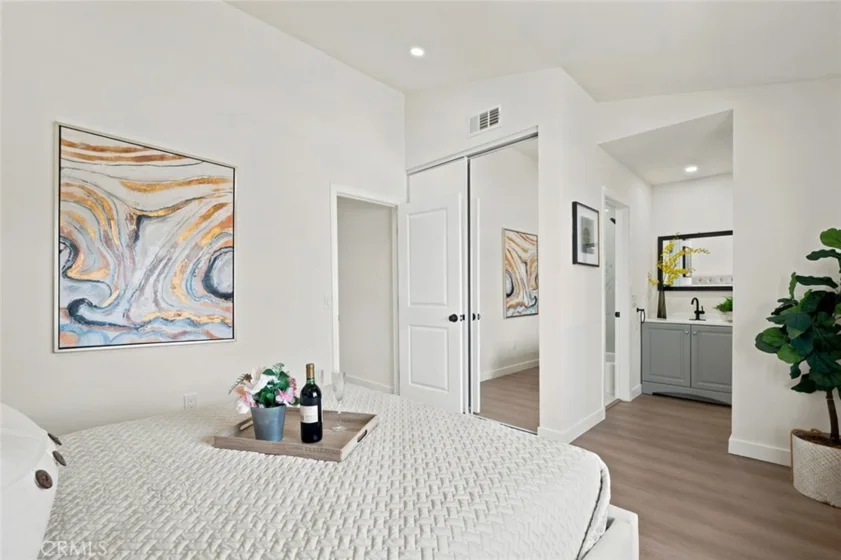 1700 W Cerritos #206 photo 22