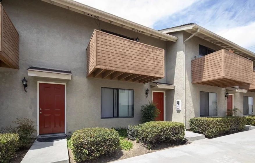 4459 Clairemont Drive #B photo 1