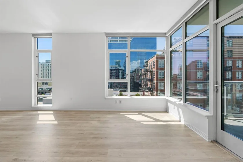 427 9th Avenue #806 photo 3