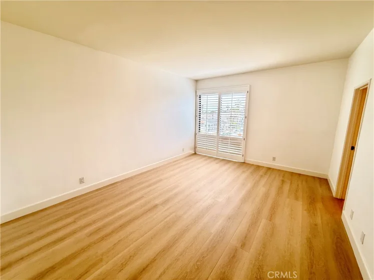 1310 E Ocean #407 photo 25