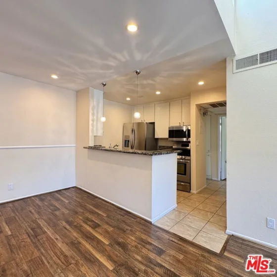 18645 Hatteras Street #263 photo 11