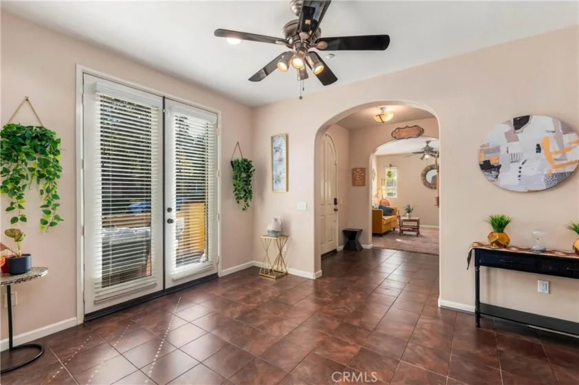 4304 Owens photo 10