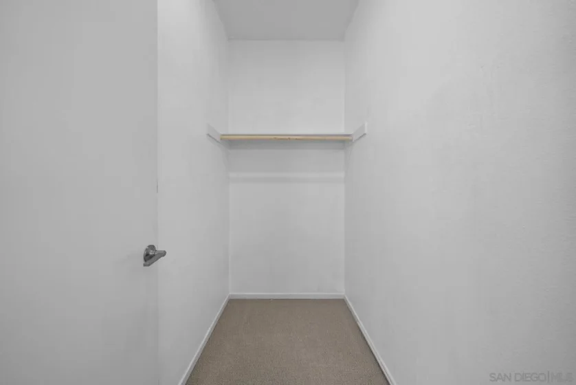 5223 Surfwalk Way #111 photo 5