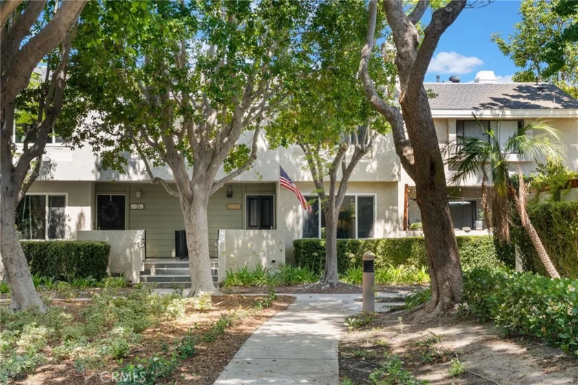 26338 W Grove #67 photo 1
