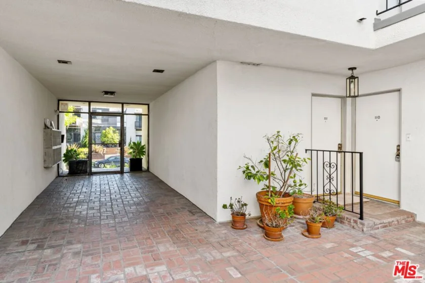 922 14th Street #111 photo 5