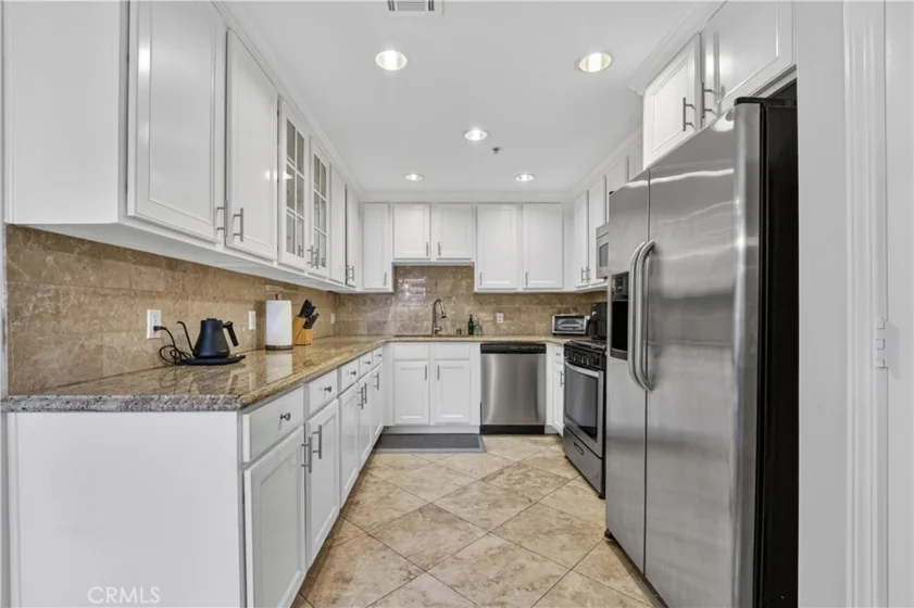 1444 S Point View Street #PH 307 photo 17