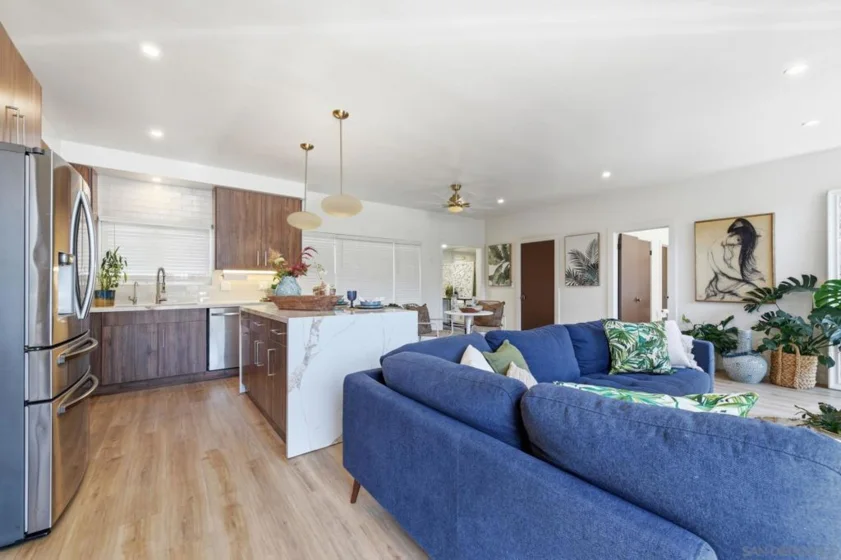 404 Bonair Street photo 7