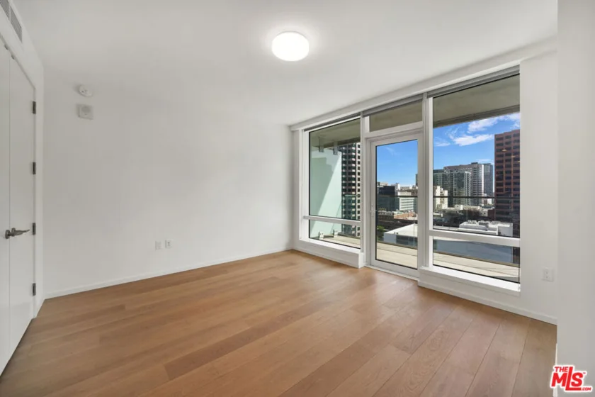877 Francisco Street #623 photo 15