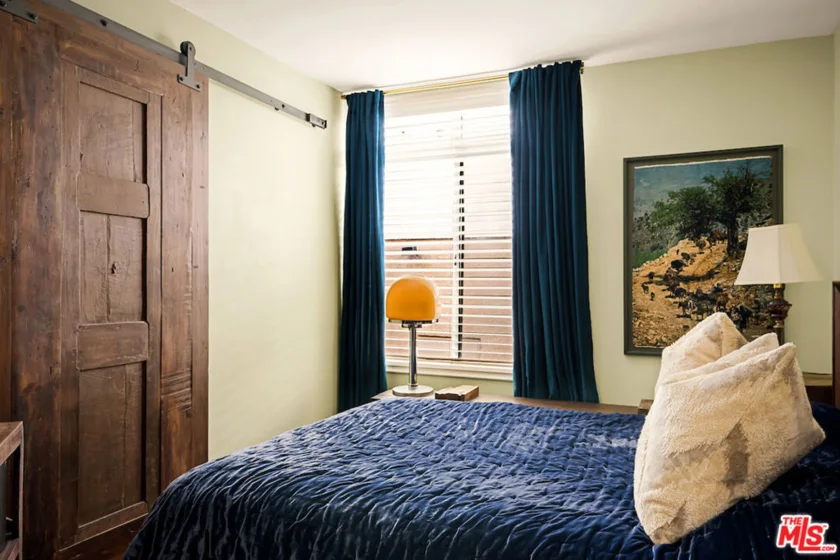 7270 Hillside Avenue #204 photo 11