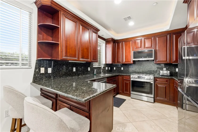 11145 Sunshine Terrace #102 photo 6