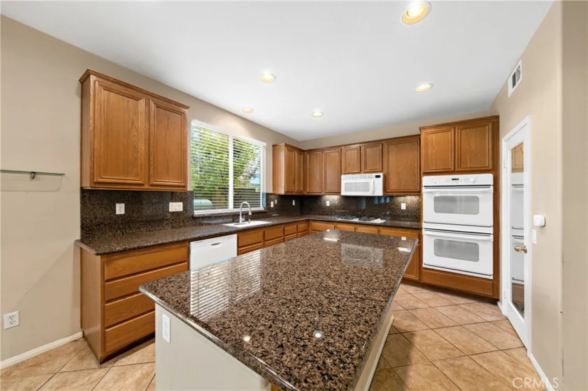 26919 Lemon Grass Way photo 14