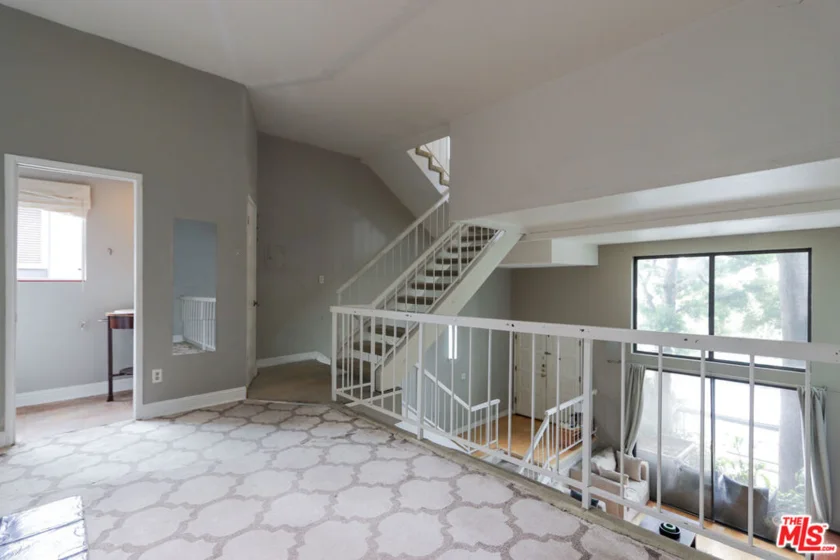 11753 Mayfield Avenue #7 photo 16