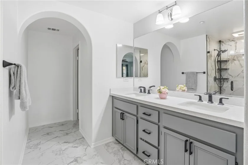 4428 Owens Street #103 photo 13