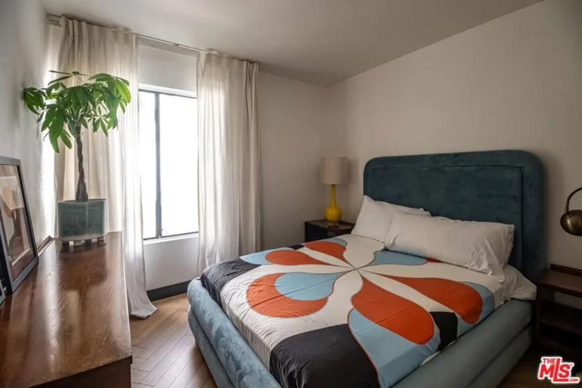 15511 Sherman Way #40 photo 13