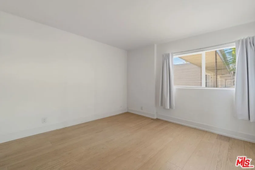 970 Palm Avenue #211 photo 17