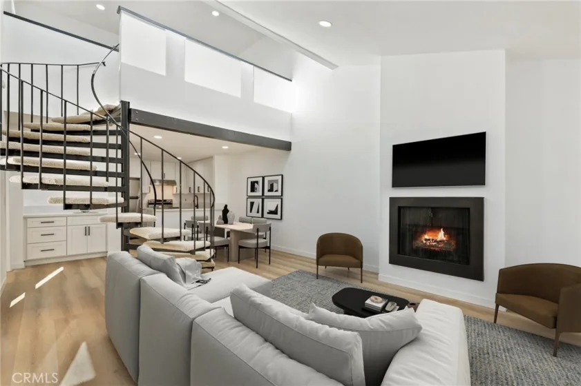 2900 Madison #B12 photo 1