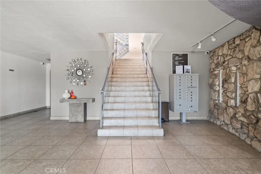 3819 East Livingston Drive #9 photo 20