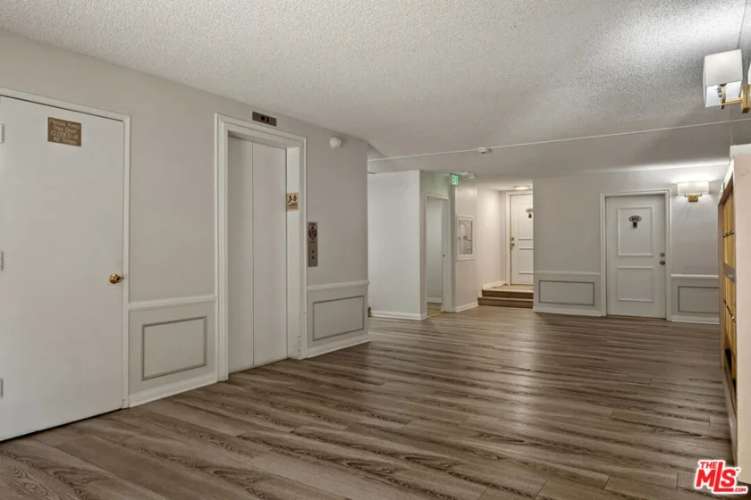 8306 Summertime Lane photo 17