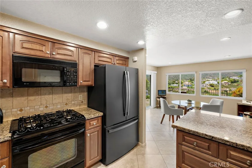 23923 Catamaran Way photo 23