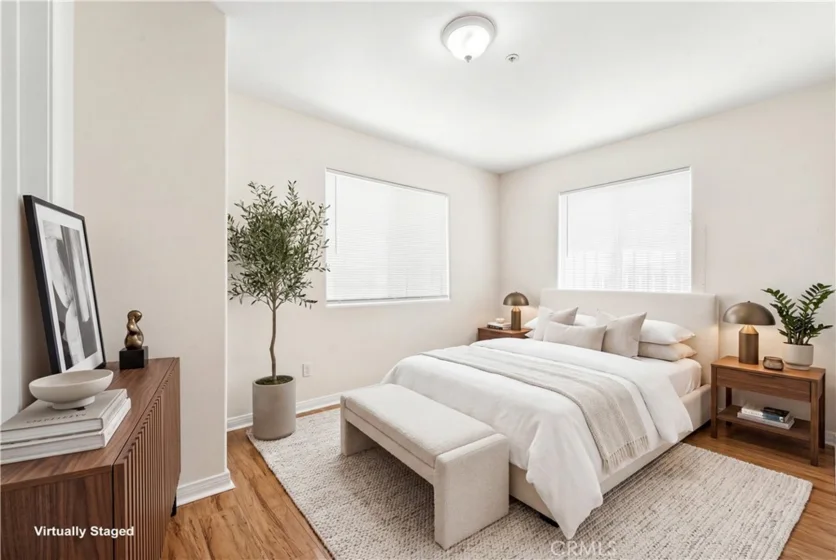 1097 S Marguerita #C photo 22