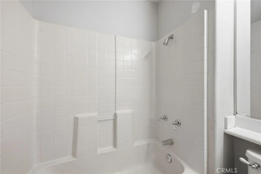 902 Solvay Aisle photo 31