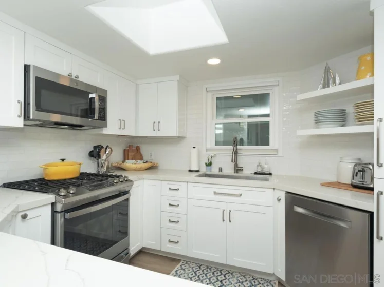 422 Rosecrans Street #7 photo 13