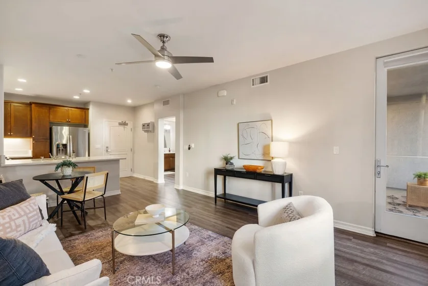 629 Traction Avenue #312 photo 35