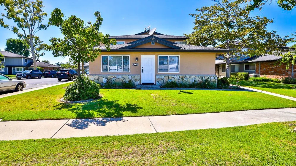 16631 Viewpoint Lane #9A photo 1