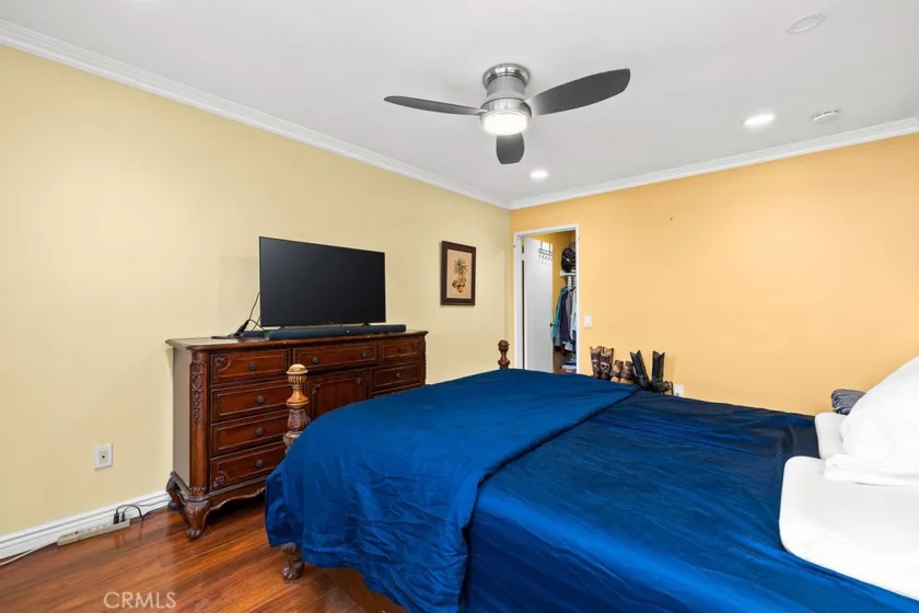 409 N Via Roma photo 30