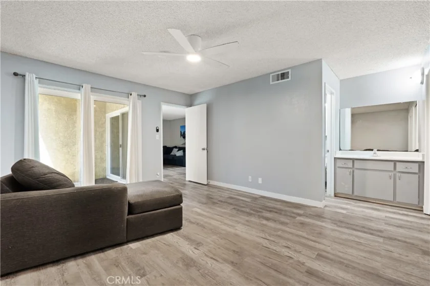 303 W Linda Vista Avenue #19 photo 11