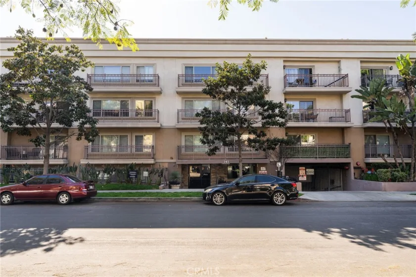141 S Clark Drive #326 photo 33