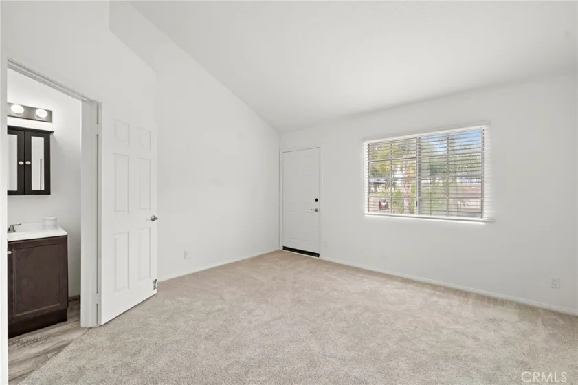 606 Lake Street #23 photo 17