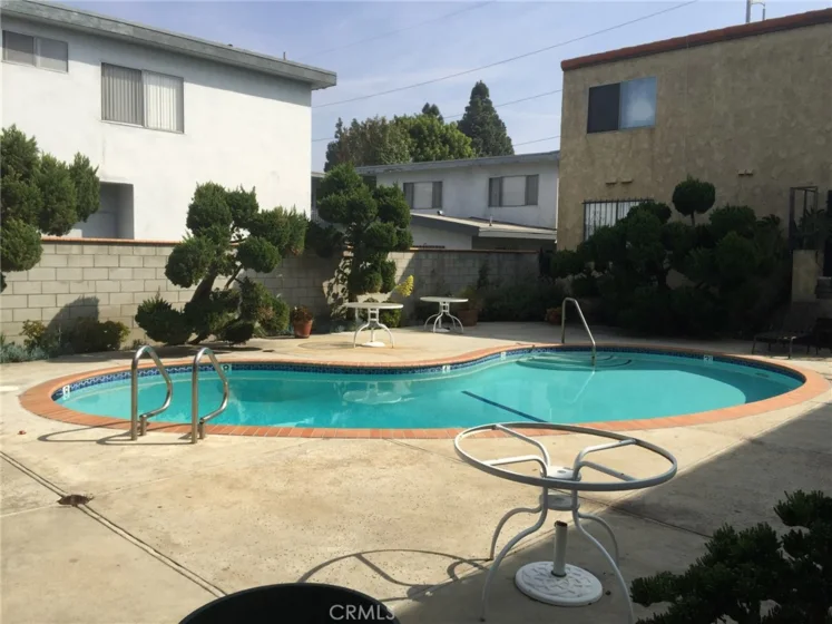 727 N Eucalyptus Avenue #6 photo 1