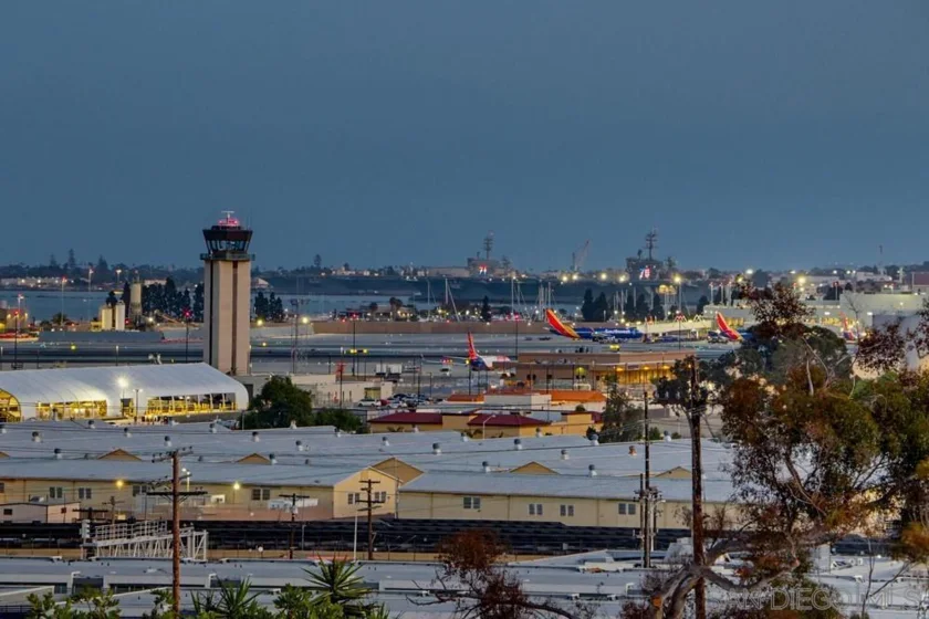 2078 San Diego photo 18