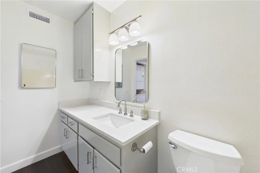 7735 Briarglen #D photo 12