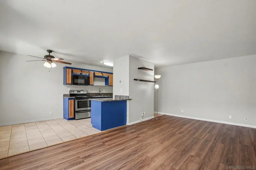 930 Peach Avenue #11 photo 2
