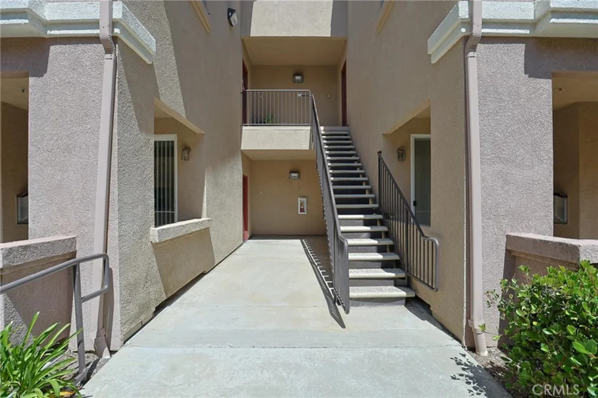 41410 Juniper Street #2613 photo 3