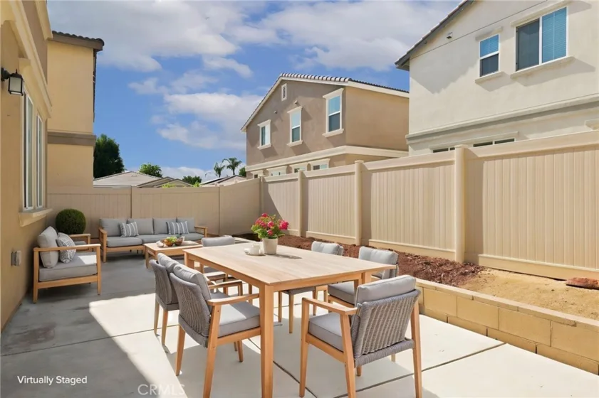 24914 Gossamer Court photo 40