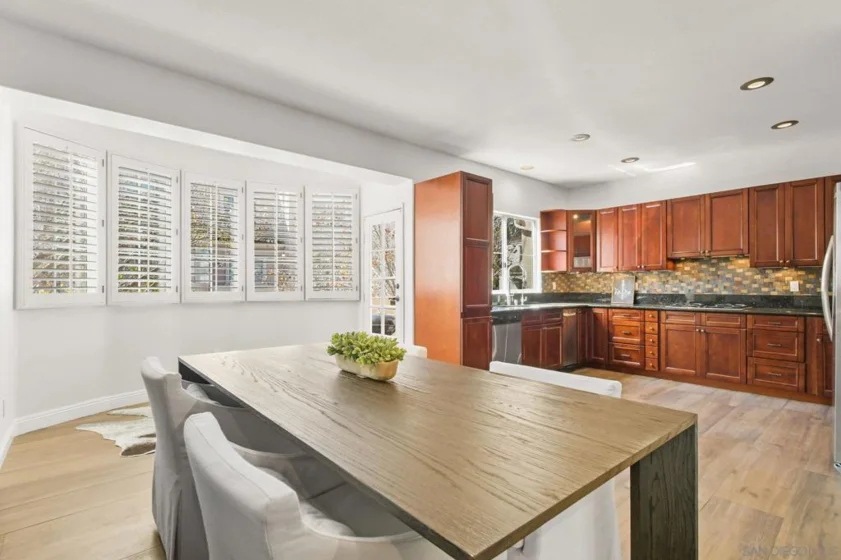 5117 Renaissance Avenue #D photo 4