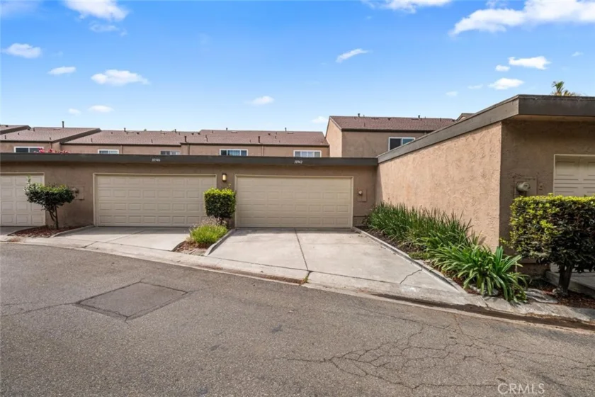 10942 Pebble Court photo 27