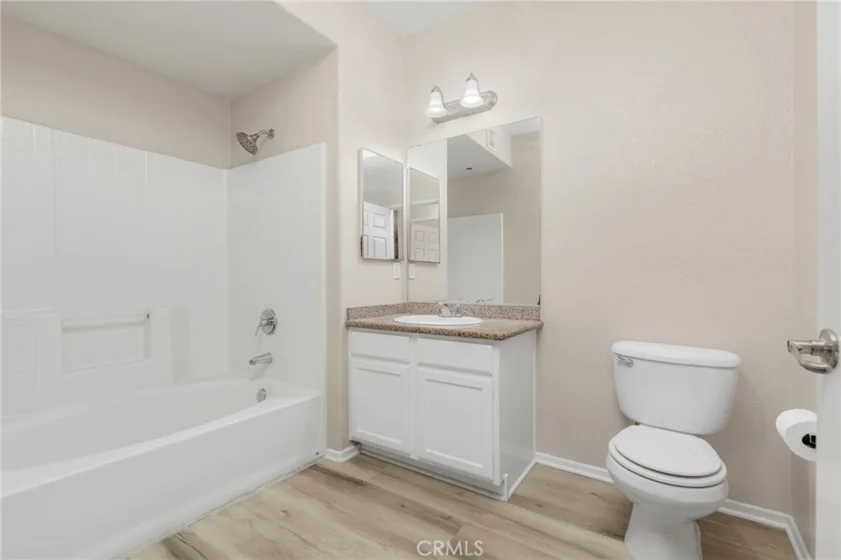 41410 Juniper Street #1721 photo 9