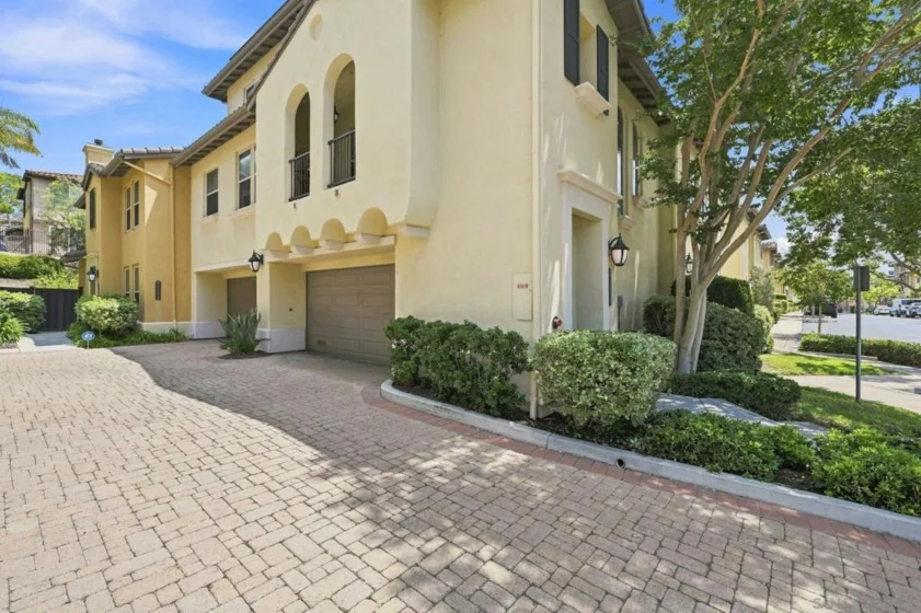 2648 Piantino Circle photo 35